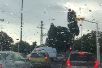 أمطار متفرقة على بعض المناطق مساء غد