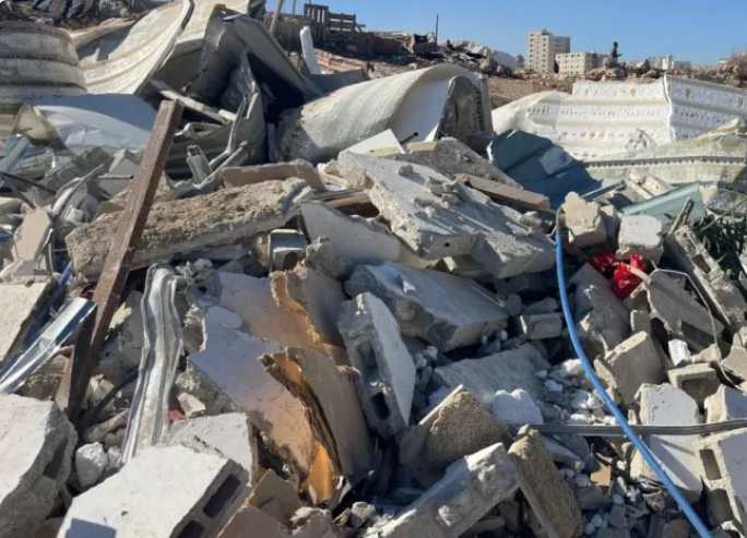 آليات الاحتلال تقتحم بلدة سلوان