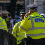 اعتقال 3 أفغان في بريطانيا بسبب تهريب البشر