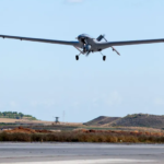 قسد تعلن تدمير طائرة مسيرة بيرقدار تركية في ريف حلب