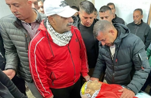 آلاف من أهالي نابلس يشاركون في تشييع الشهيد محمد عامر بمخيم بلاطة