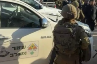 مستوطنون يقتحمون مدرسة في الأغوار الشمالية بمساندة جيش الاحتلال