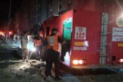 توقف عمل مركبات الإطفاء والإنقاذ في غزة