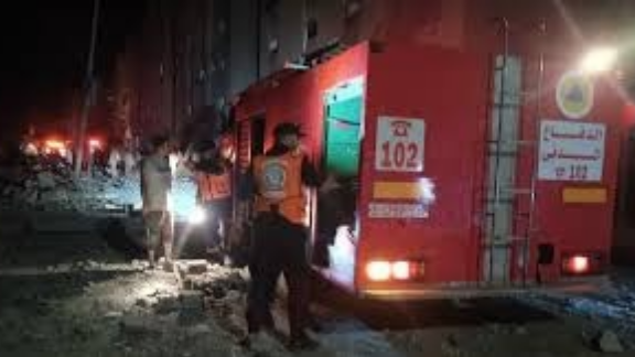 توقف عمل مركبات الإطفاء والإنقاذ في غزة