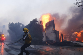 تقدم ملموس في مكافحة حرائق لوس أنجلوس