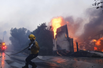 تقدم ملموس في مكافحة حرائق لوس أنجلوس