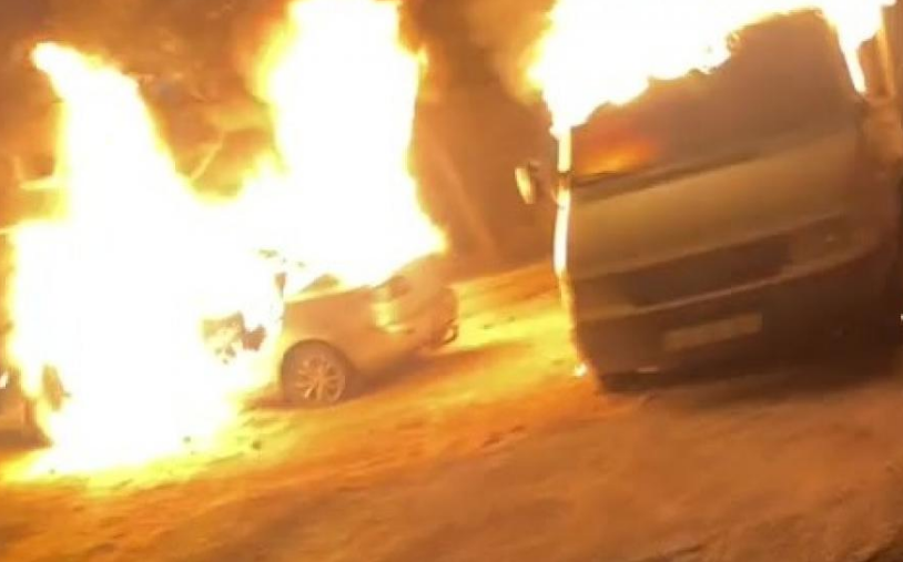 حرق المستوطنين لممتلكات المدنيين في سنجل شمال رام الله