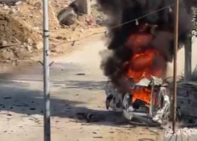 قوات الاحتلال تستهدف مركبة في مخيم نور شمس