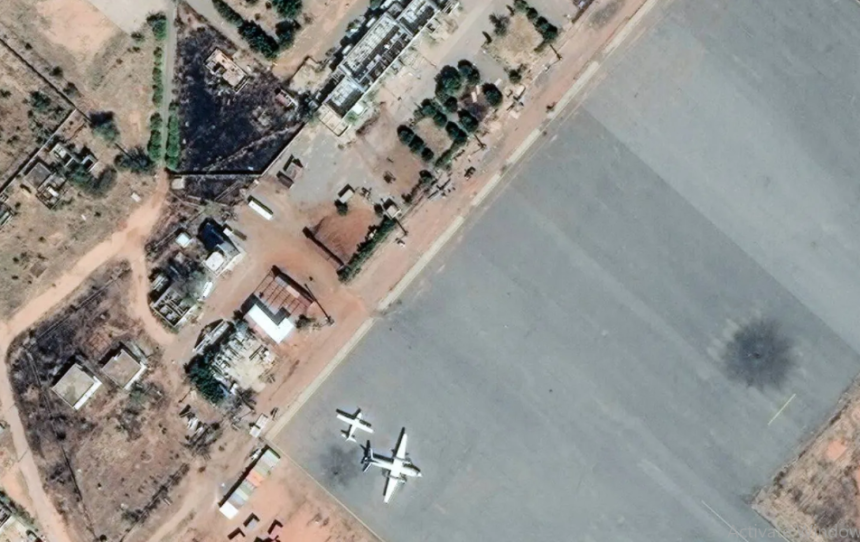 سقوط طائرة عسكرية سودانية في حي سكني يؤدي إلى مصرع أكثر من 46 شخص