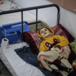 استشهاد طفلة نتيجة الجوع وسوء التغذية في غزة